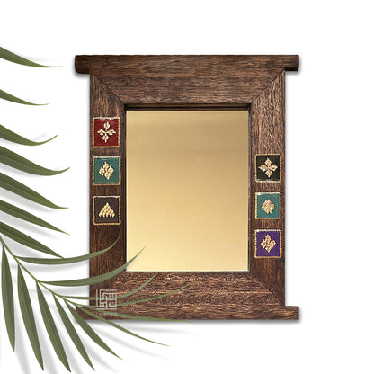 Naqhda Mirror Frame