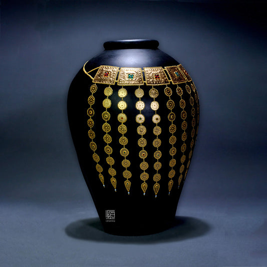Al–Murtaesha on Pottery